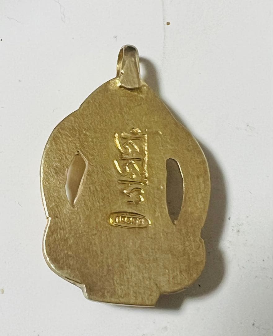 新品　阿弥陀如来像ペンダントヘッド　スターリングシルバーに金メッキ