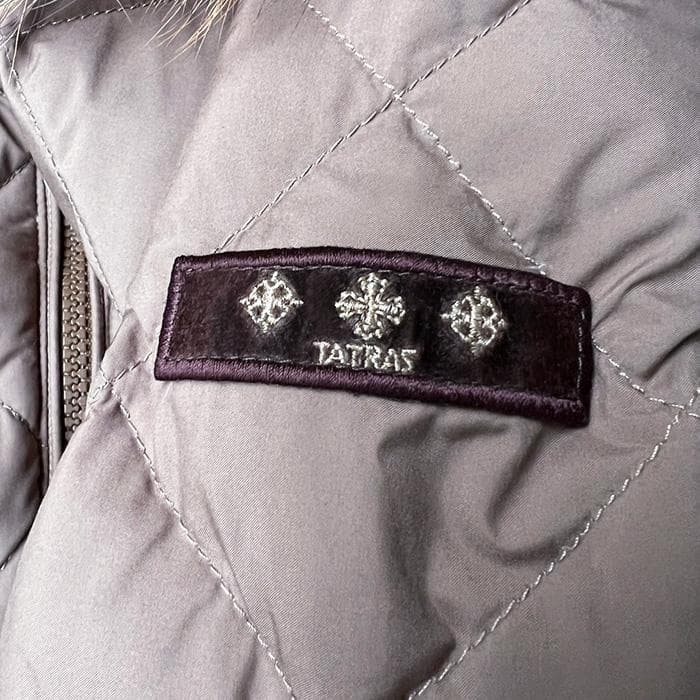 L*y様 TATRAS タトラスのダウンコート