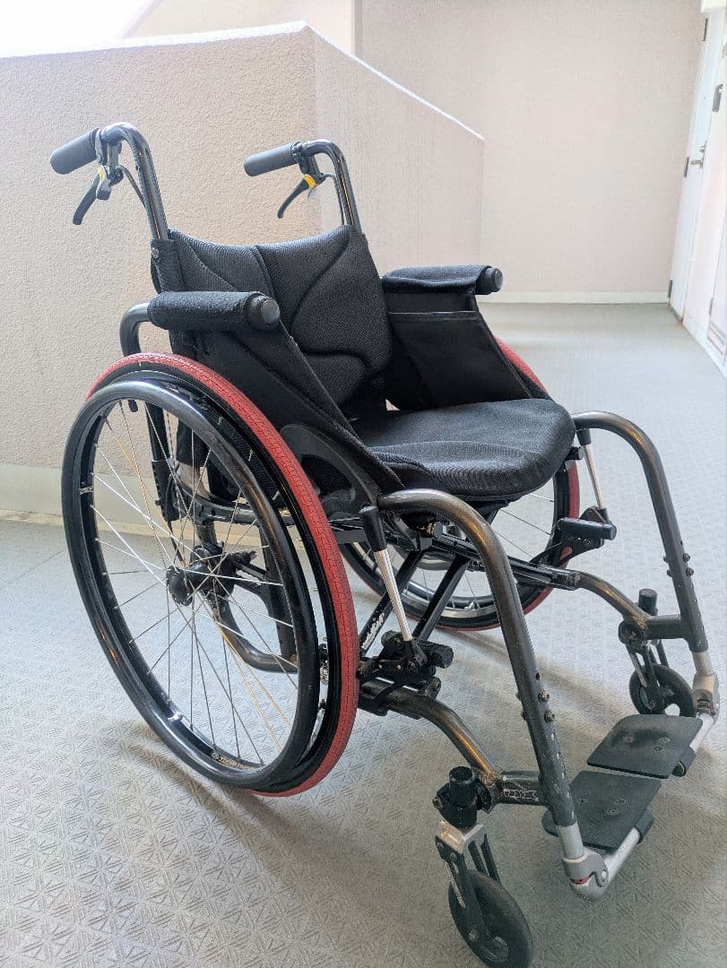 OX自走用車椅子 　介助用車椅子　オーエックス　マツナガ　車いす　車イス