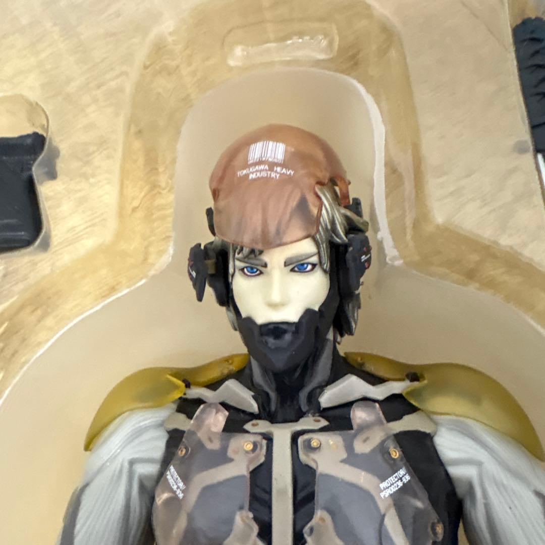 メタルギアソリッド4 RAH 雷電 メディコムトイ　訳アリ