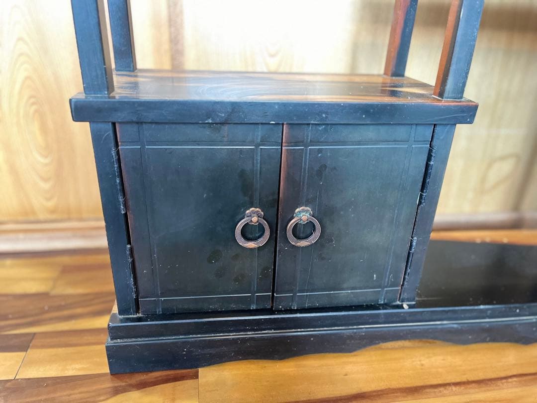 黒柿の木の茶箪笥