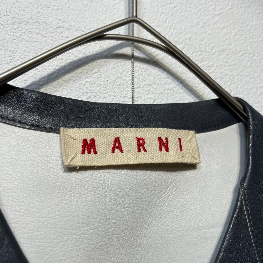 希少 マルニ 上質 ラムレザー ボタンレス デザイン 半袖 ジャケット 38