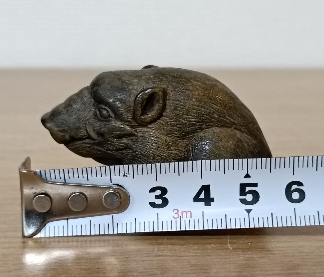 猪木彫根付　柘植根付　時代物　江戸時代　古根付