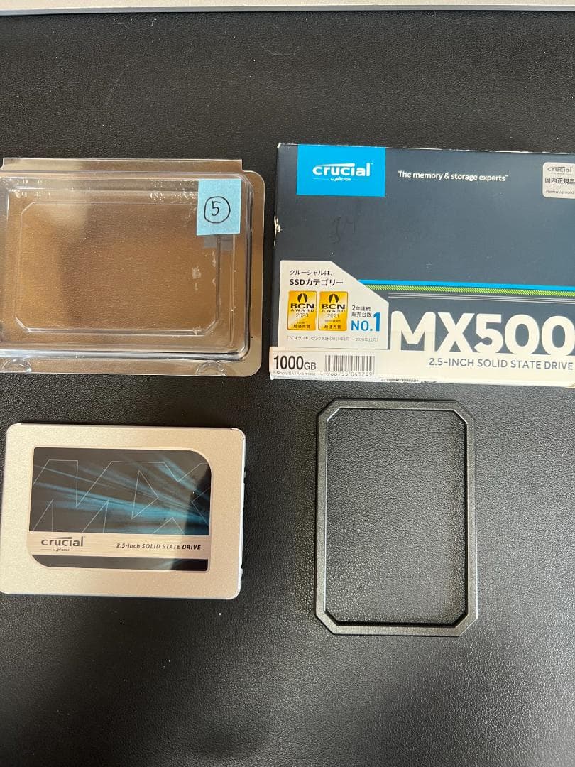 クルーシャルSSD　1000G　中古品【健康状態97％・国内正規品】