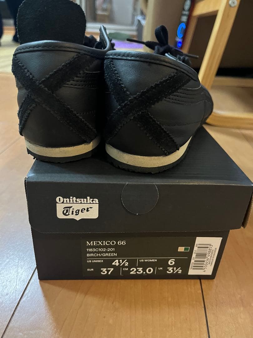 【ほぼ未使用】Onitsuka Tiger Mexico66ブラックスニーカー