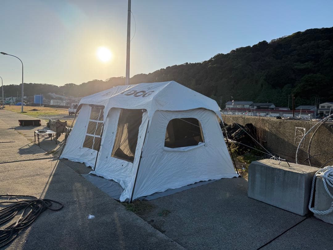 BLACK DOG大型折りたたみキャンプテント定価127600円 5分で組み立て