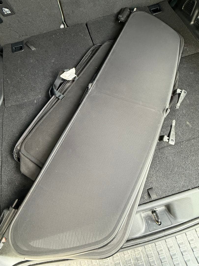  E64 M6 / 650 カブリオレ　ウインドディフレクタ