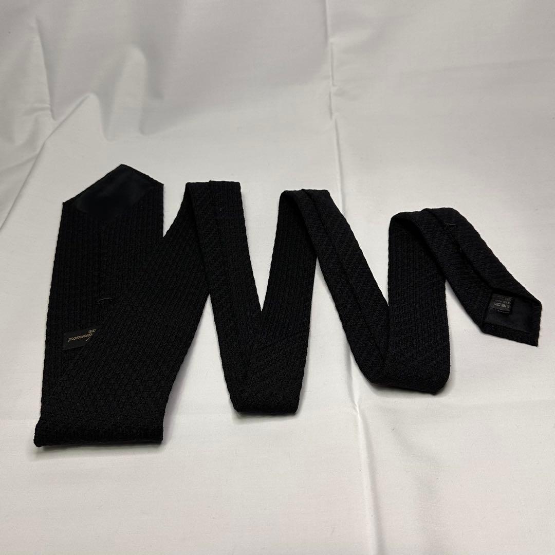 極美品☆アットバンヌッチ☆ネクタイ☆ブラック☆無地☆ソリッド☆ウール656