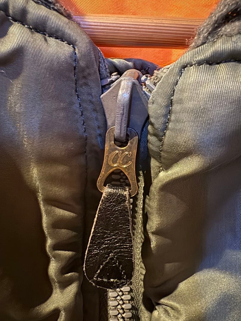 実物 MA-1 XL ビンテージ　Dタイプ クラウンジップ