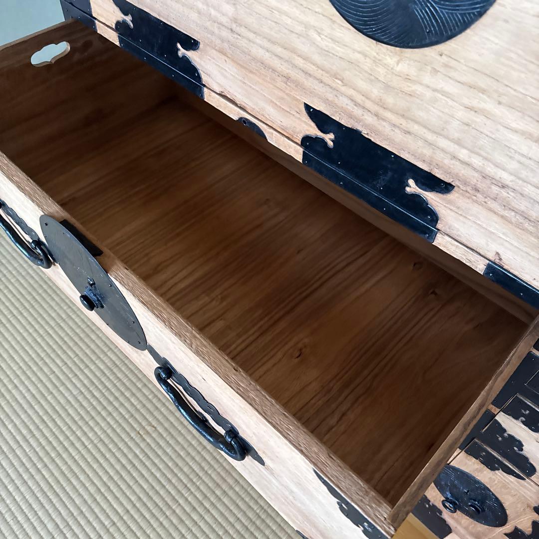 【貴重品・送料無料】アンティーク家具　明治〜大正時代　桐タンス