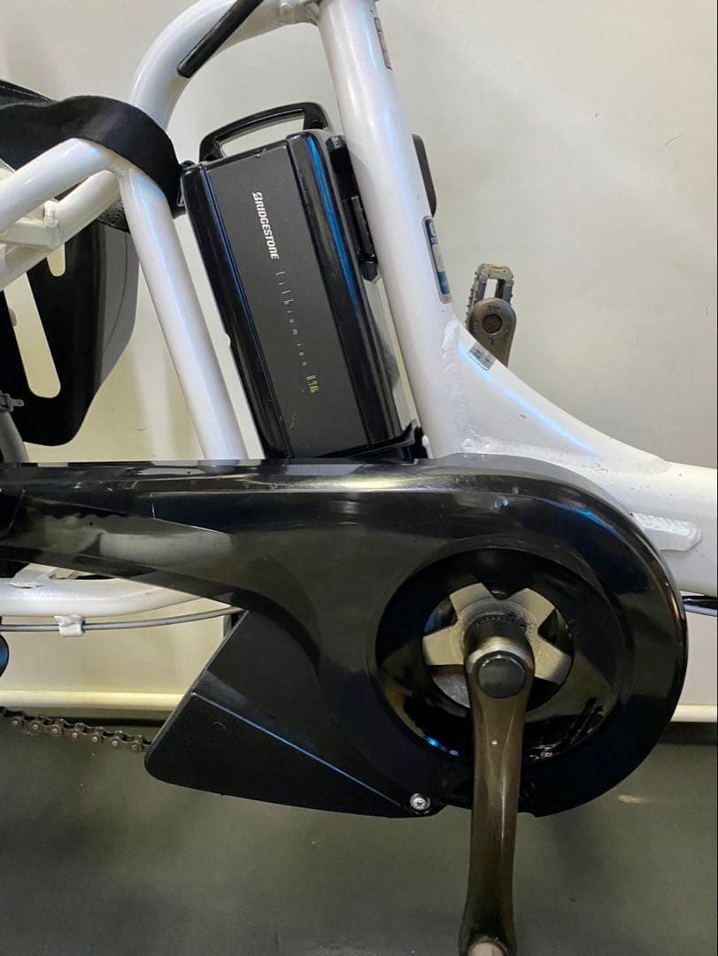 1年保証 送料無料　ヤマハ　パスキッス　20インチ　白色　電動アシスト自転車