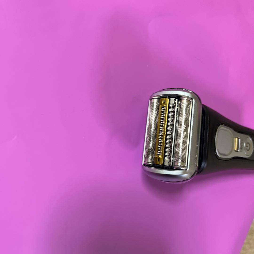 Braun S9 Pro メンズ電気シェーバー　ブラウン 展示品　未使用品