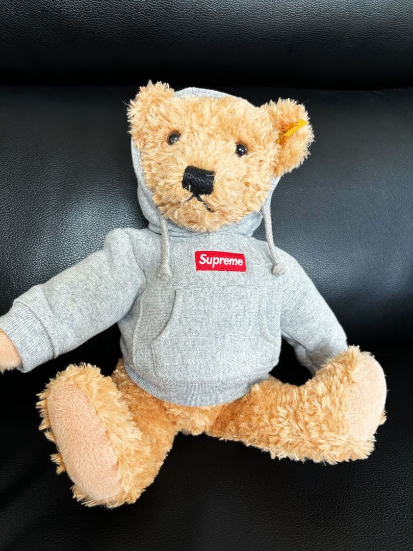 o*s様 Supreme くまのぬいぐるみ