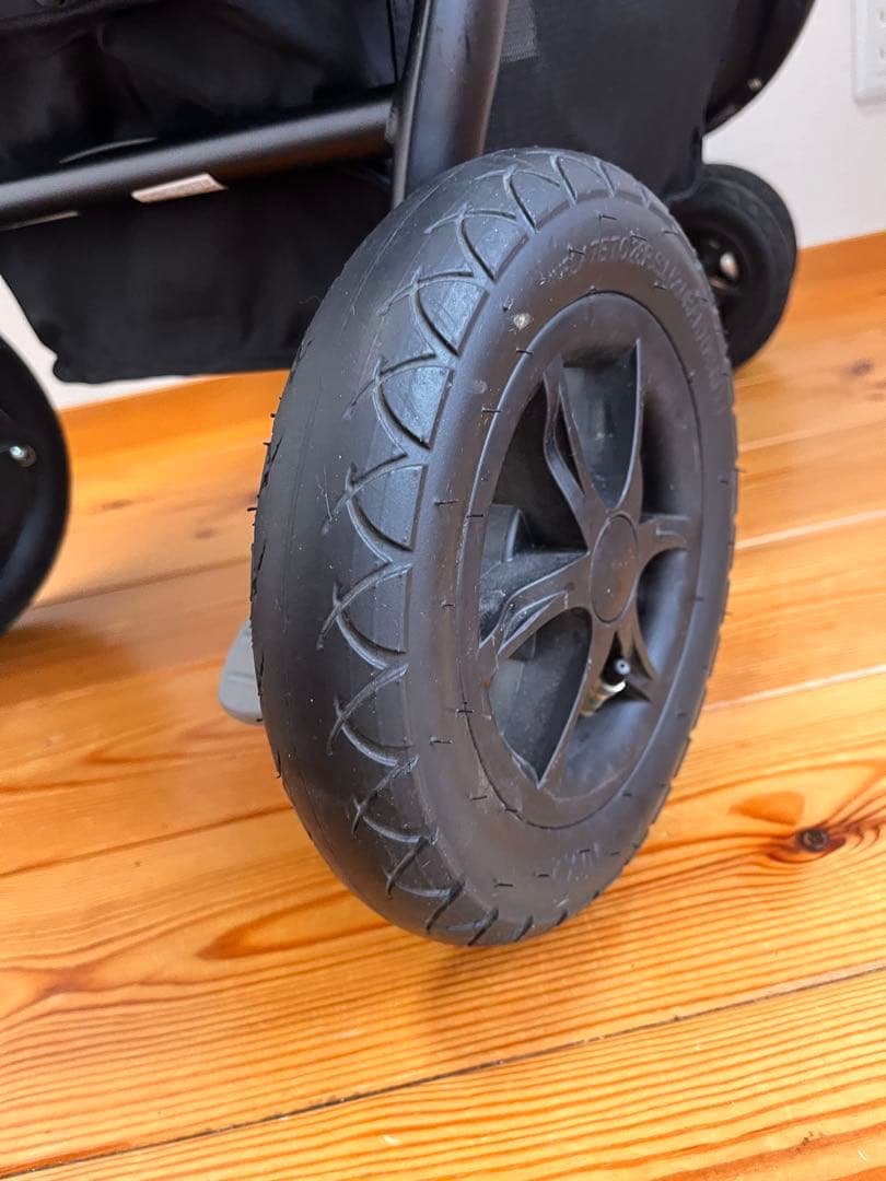 まめ　joie ベビーカー　3輪　A型