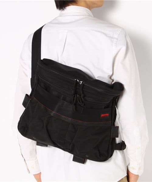 ブリーフィング DUNE SHOULDER ショルダーバッグ BRIEFING