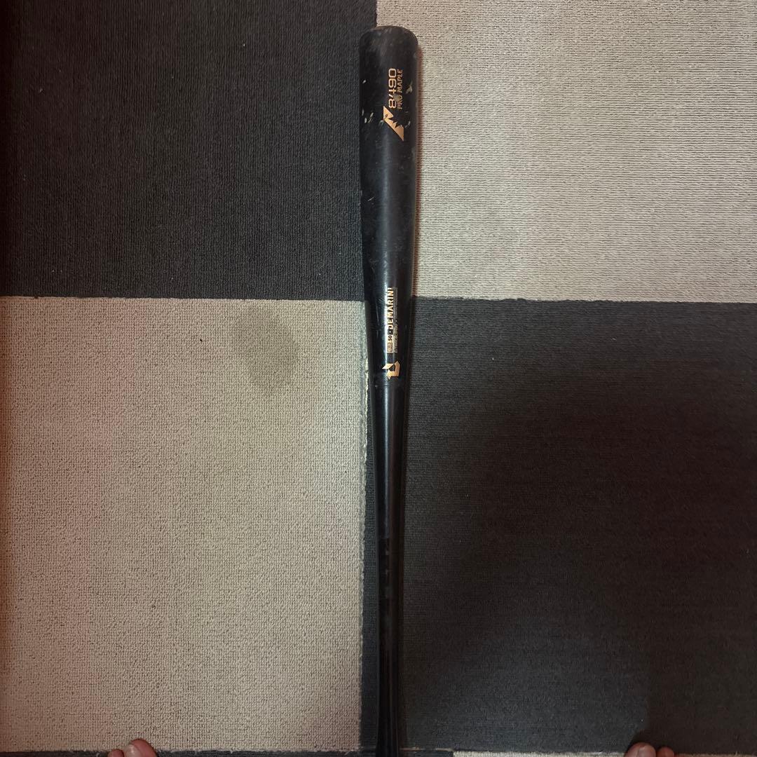 硬式木製バット ディマリニ　コンポジットバット84センチ900グラム