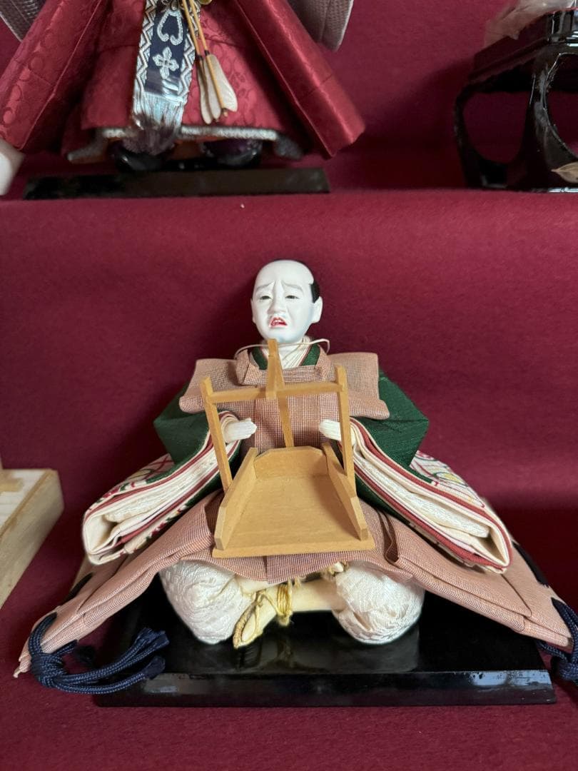 七段飾り　ひな人形
