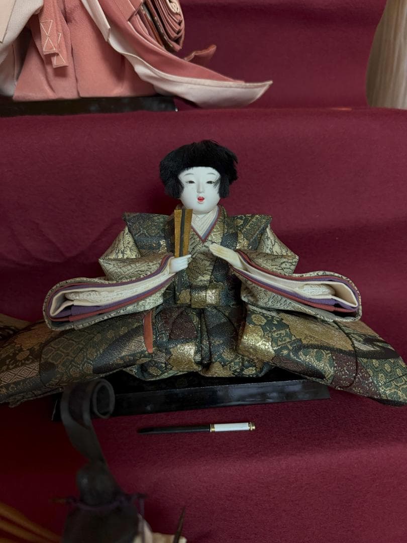 七段飾り　ひな人形