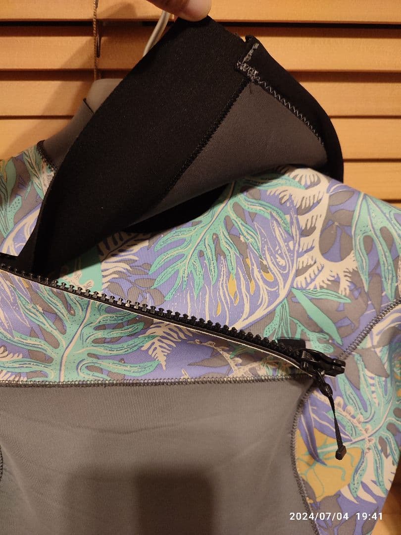 patagonia　ウェットスーツ