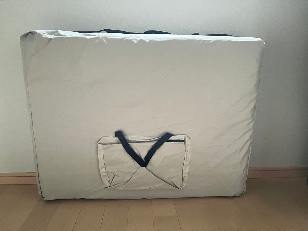 【値下げ】seven beauty折りたたみ式マッサージベッド ブラウン