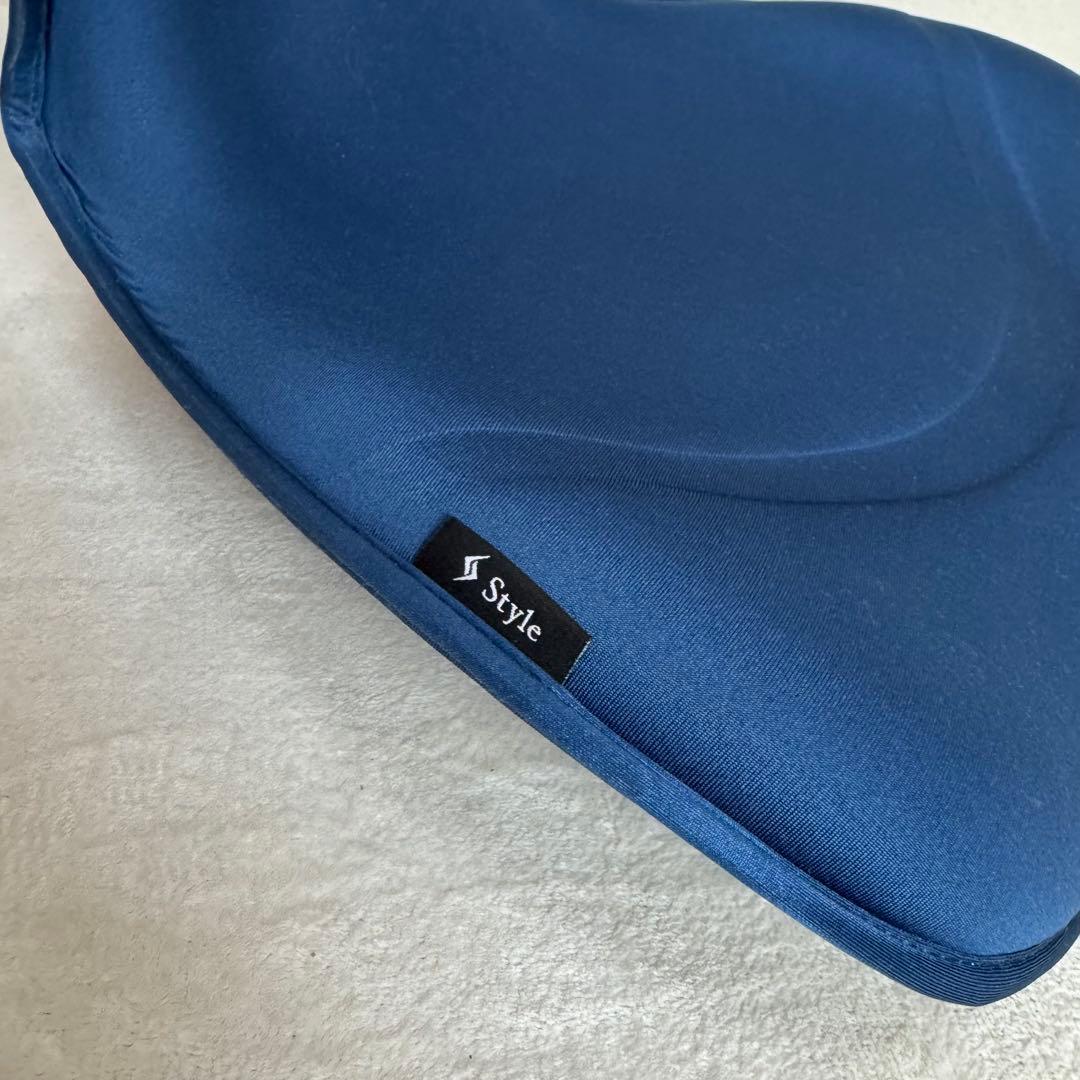 美品 MTG Style スタイル 座 椅子 ボディメイク シート スマート 青