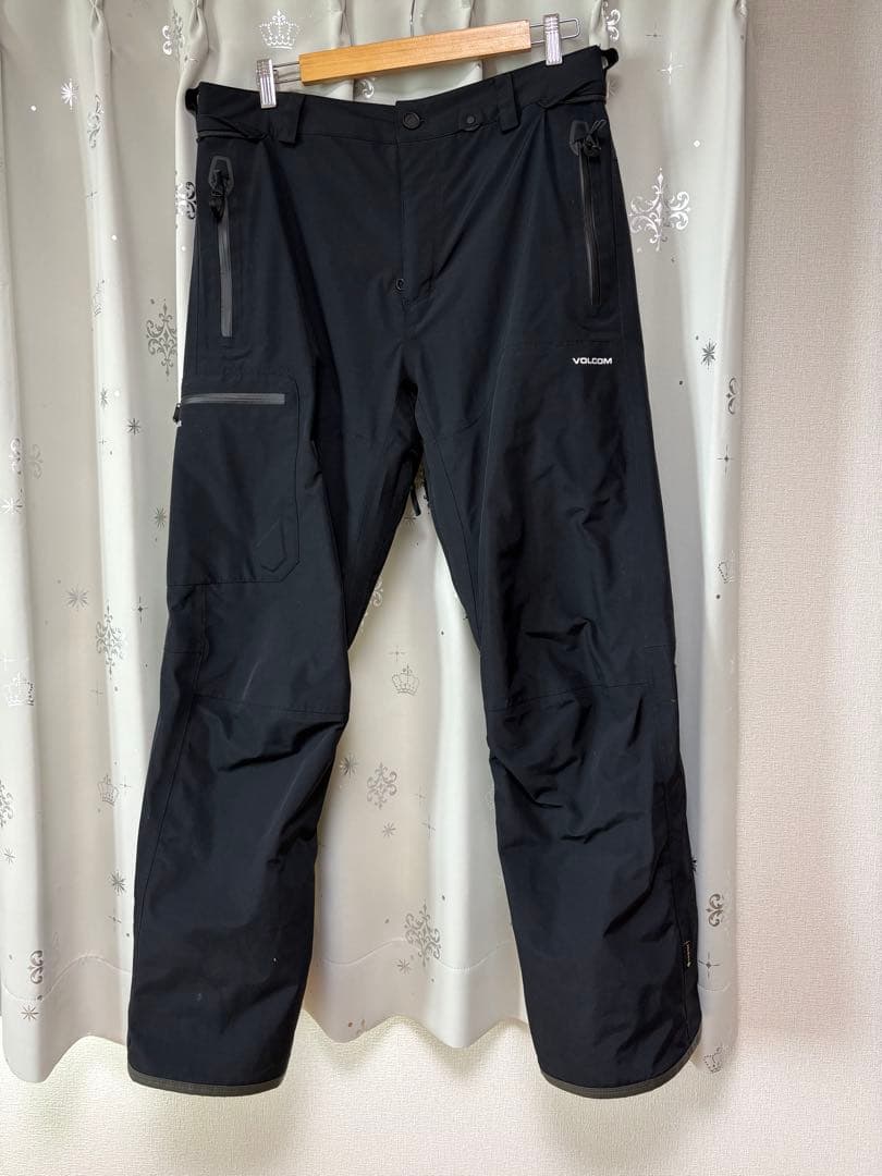 ボルコム　ゴアテックススノーボードウェア