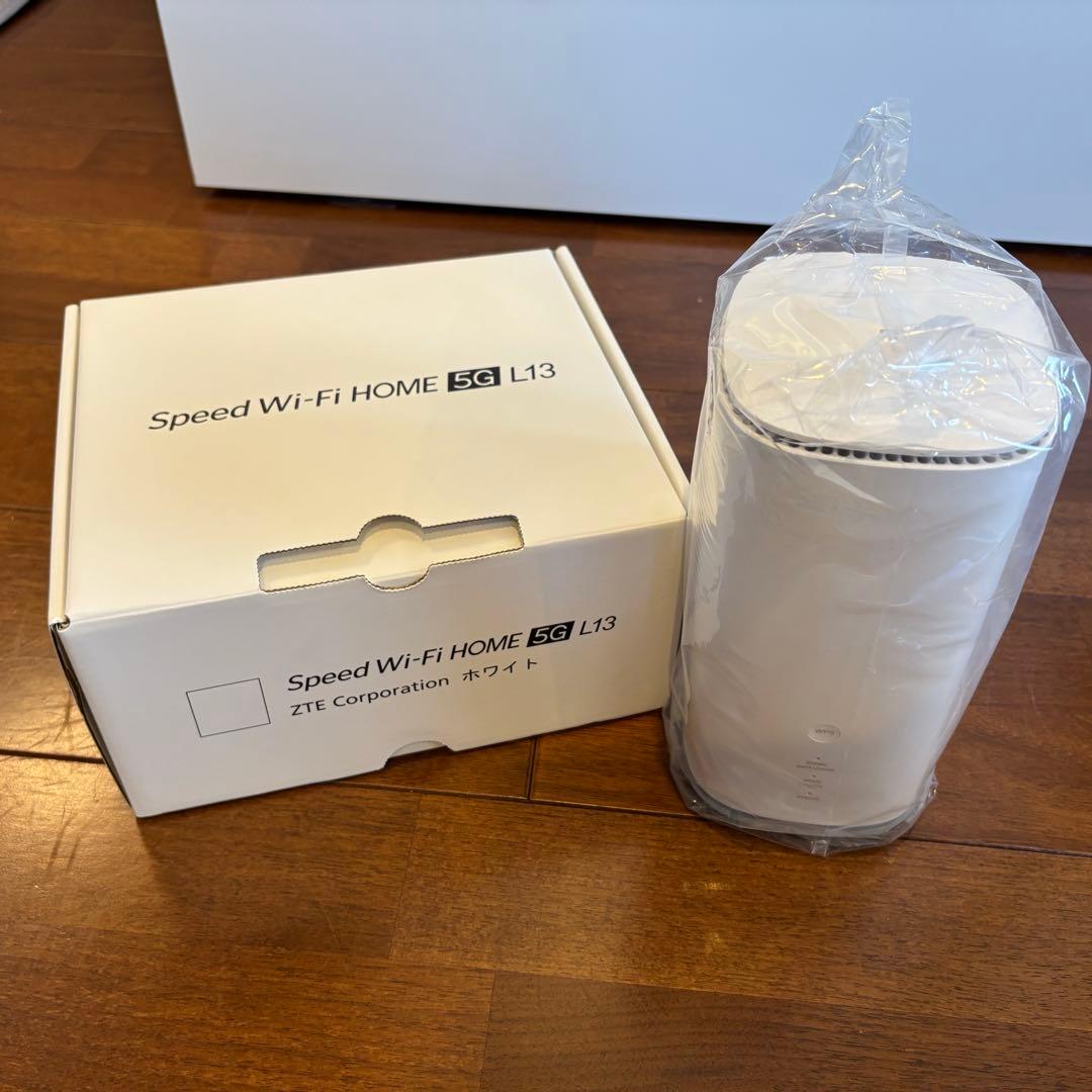 ZTE Speed Wi-Fi  5G L13 ホワイト au