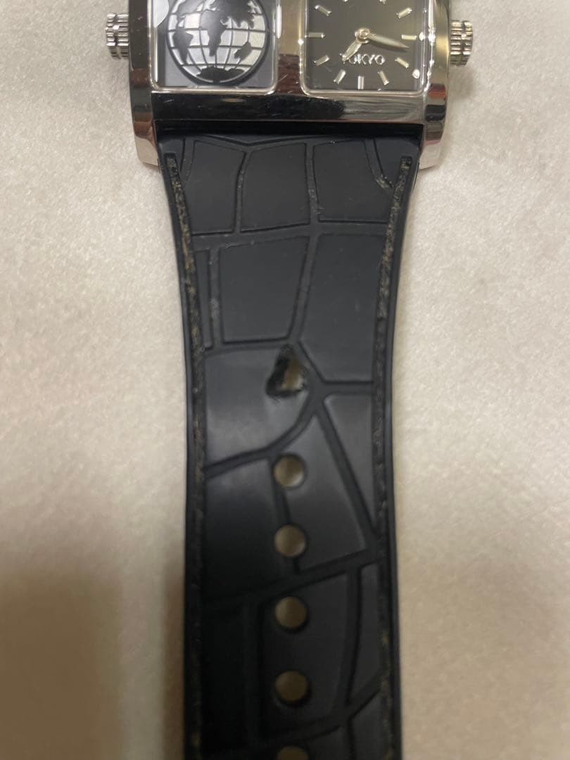 ice Link 多面時計 シルバー ブラック