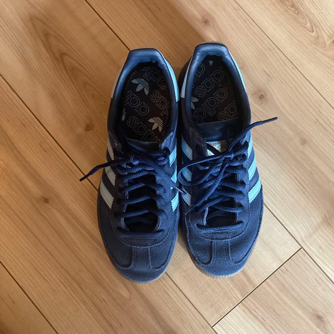 ぴぴ adidas ネイビー スエード スニーカー