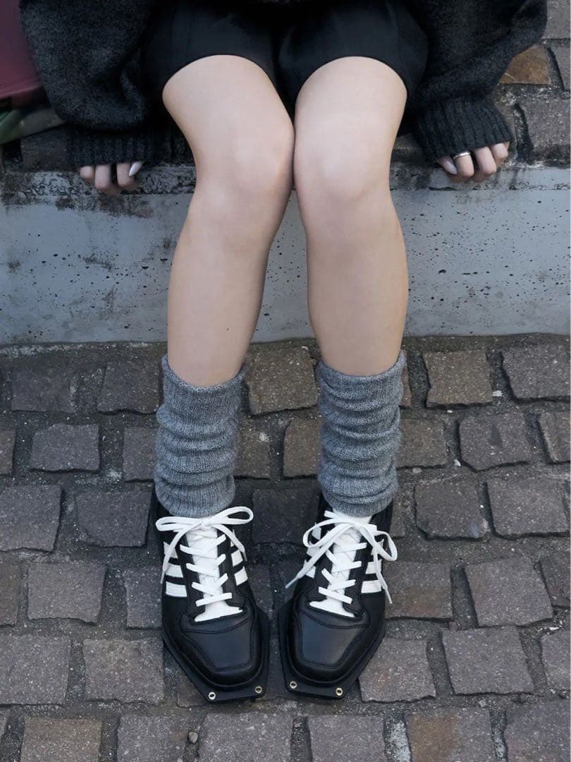 靴 adidas FORUM CUBISM 25cm