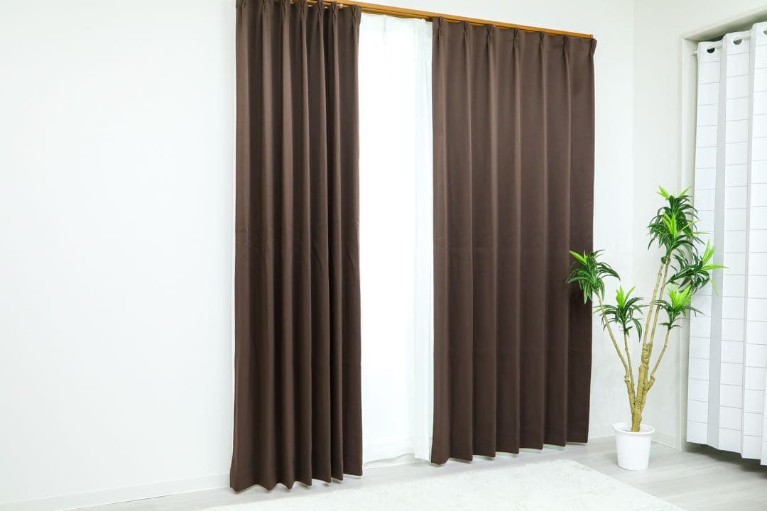 Proクライマー　1級遮光防炎カーテン　150㎝×220㎝　2枚