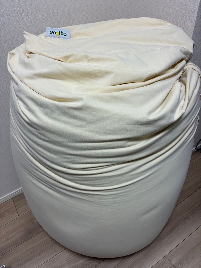 yoibo ビーズクッション クリーム
