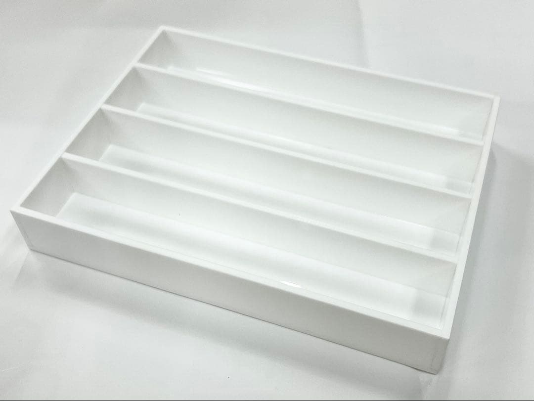 アクリル　マネースタンド　トレー　白・黒・透明