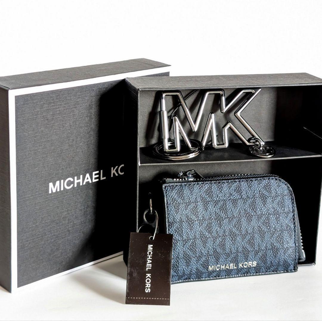 【海外限定品】マイケルコース ケース キーチャーム 小銭入れ ネイビー 青