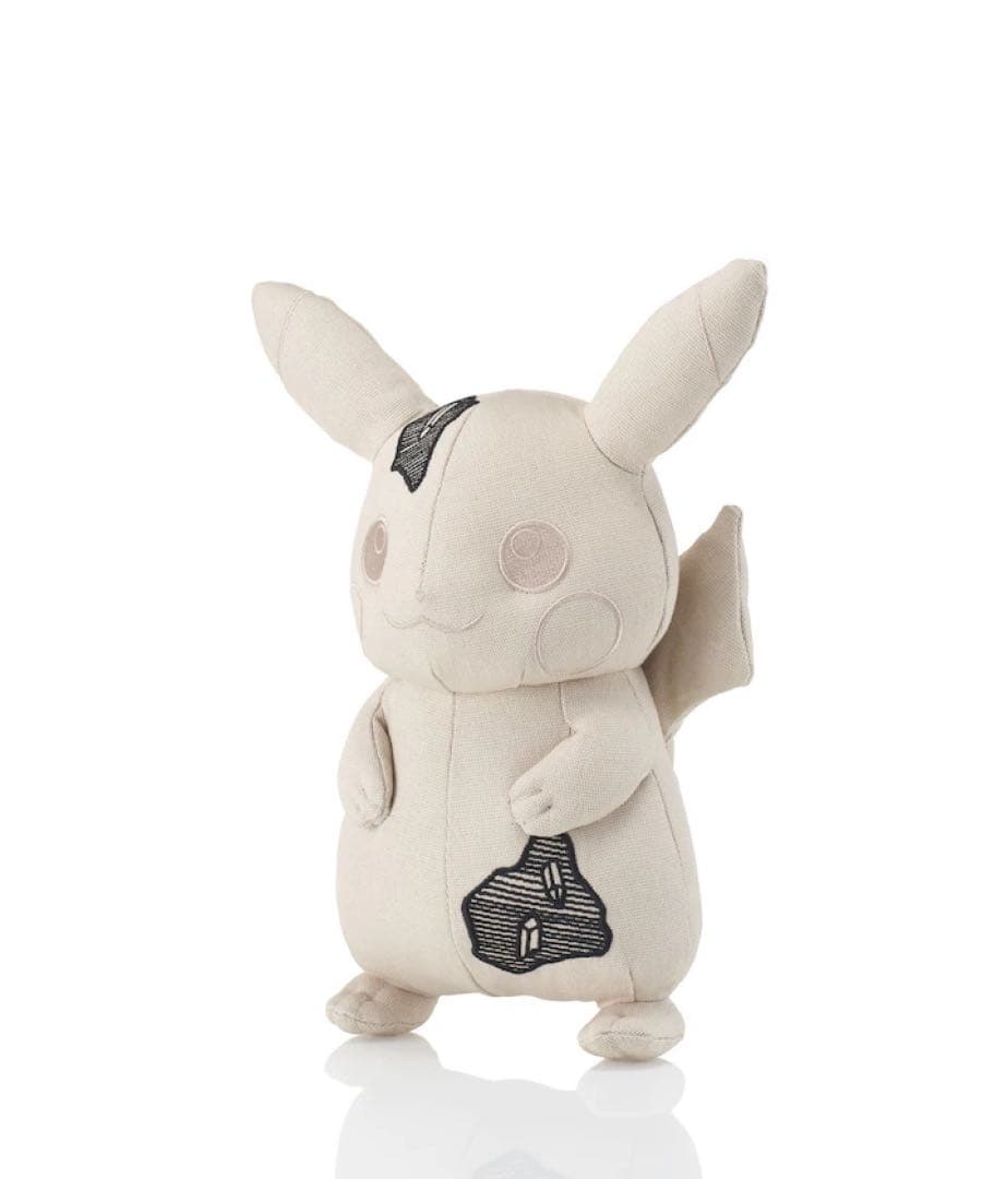 長*澤様 スモール Daniel Arsham×Pokemon plush Pi