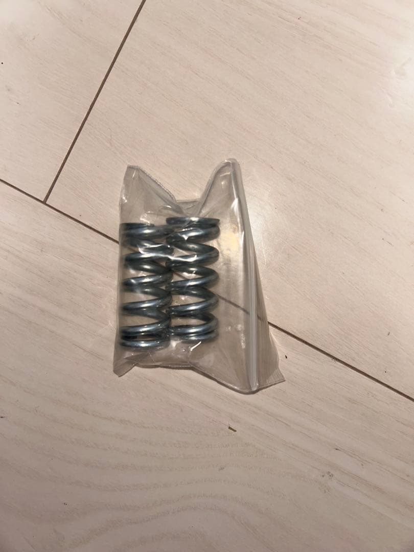 DEELUXEハードブーツ用ダンパーフォワードリーン　スペアスプリング付き