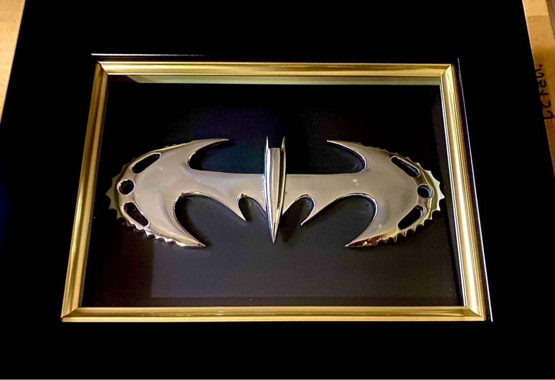 貴重激レア、世界限定 バッドマンロビン/映画で使用、世界18個NO4 証明書付き