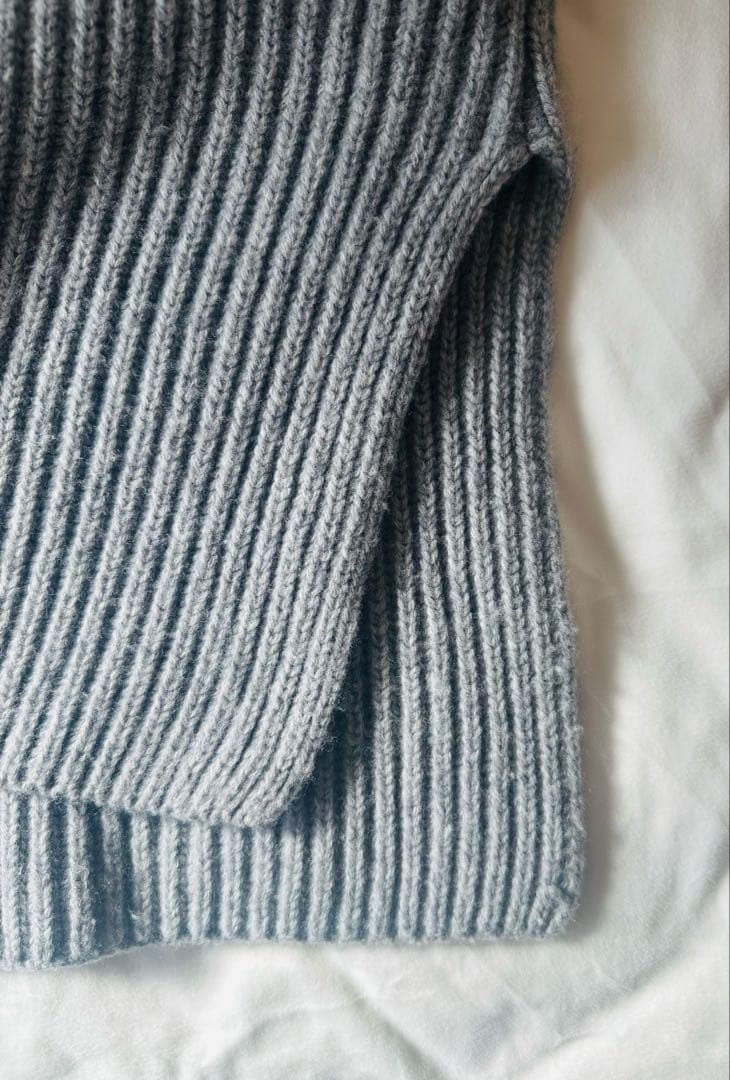 THE SHISHIKUI HIGH NECK KNIT カシミヤ