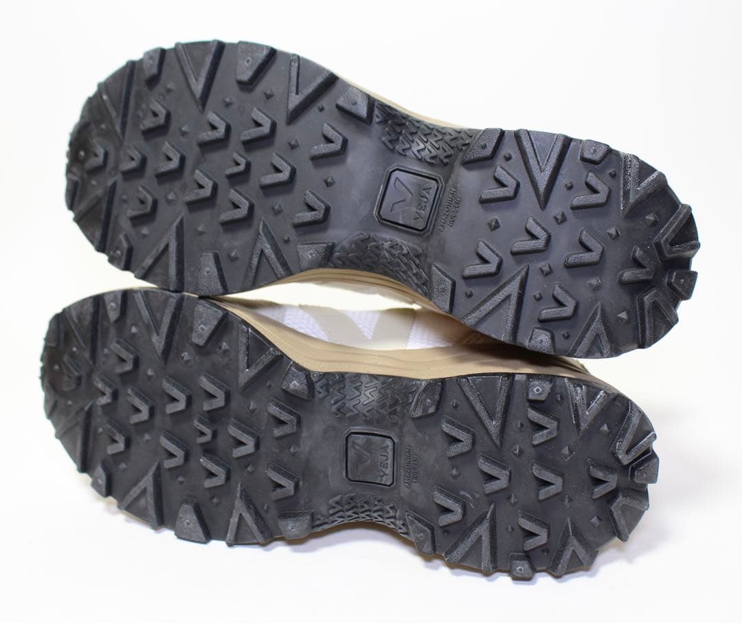 新品 VEJA スニーカー emmi別注 23cm 定価3万 レディース