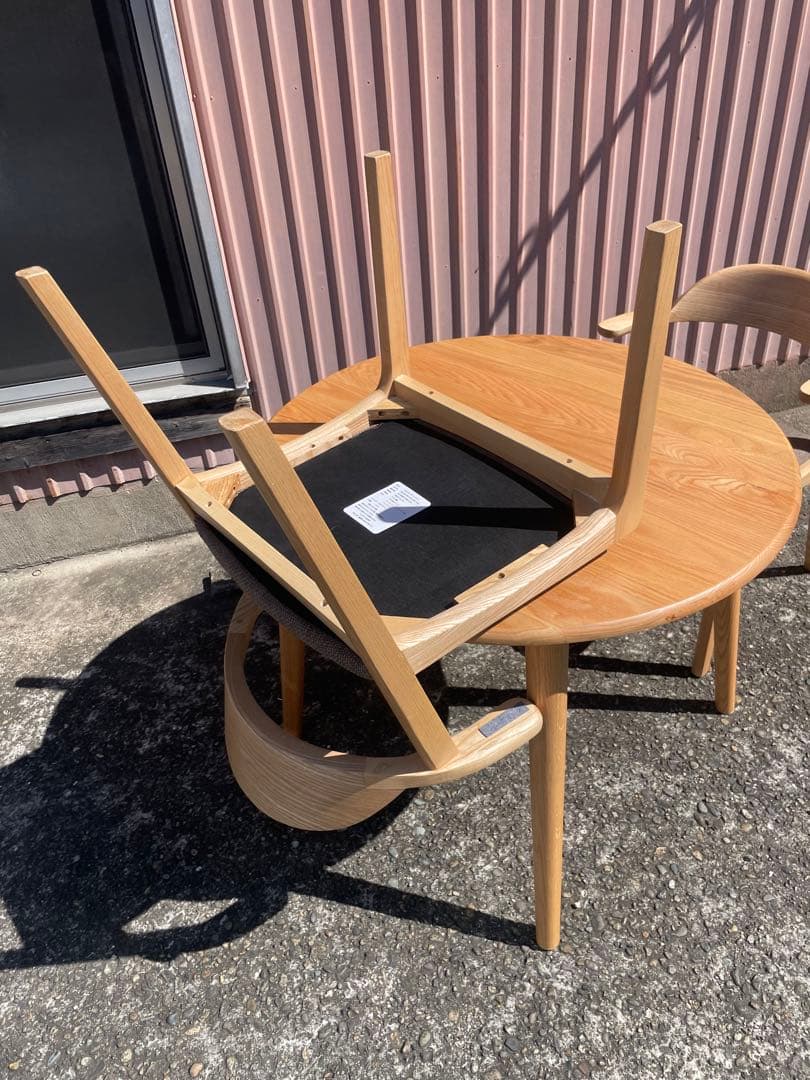 【引き取り限定】ダイニングテーブル　チェア