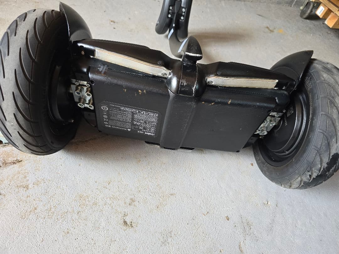 Segway ninebot mini セグウェイ ナインボット　ミニ