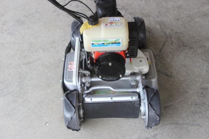 草刈機　オーレック　スパイダーモアー　SP850B　4WD　爪新品　斜面刈