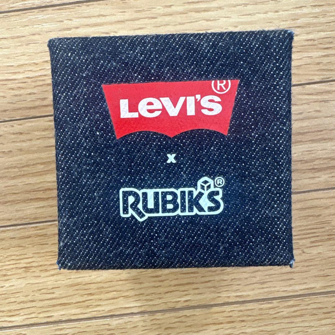 Levi’s ✖️ Rubik’s Cube