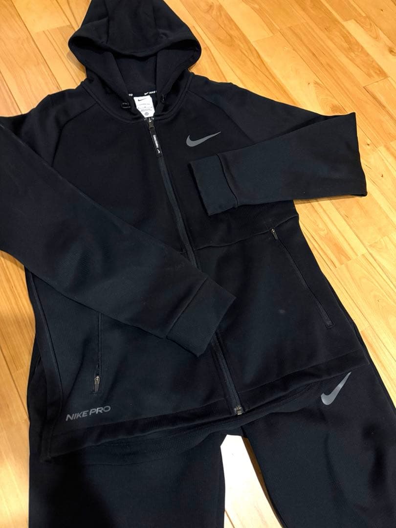 Nike Pro Therma-FIT ジャージ上下セット アップ　ブラック