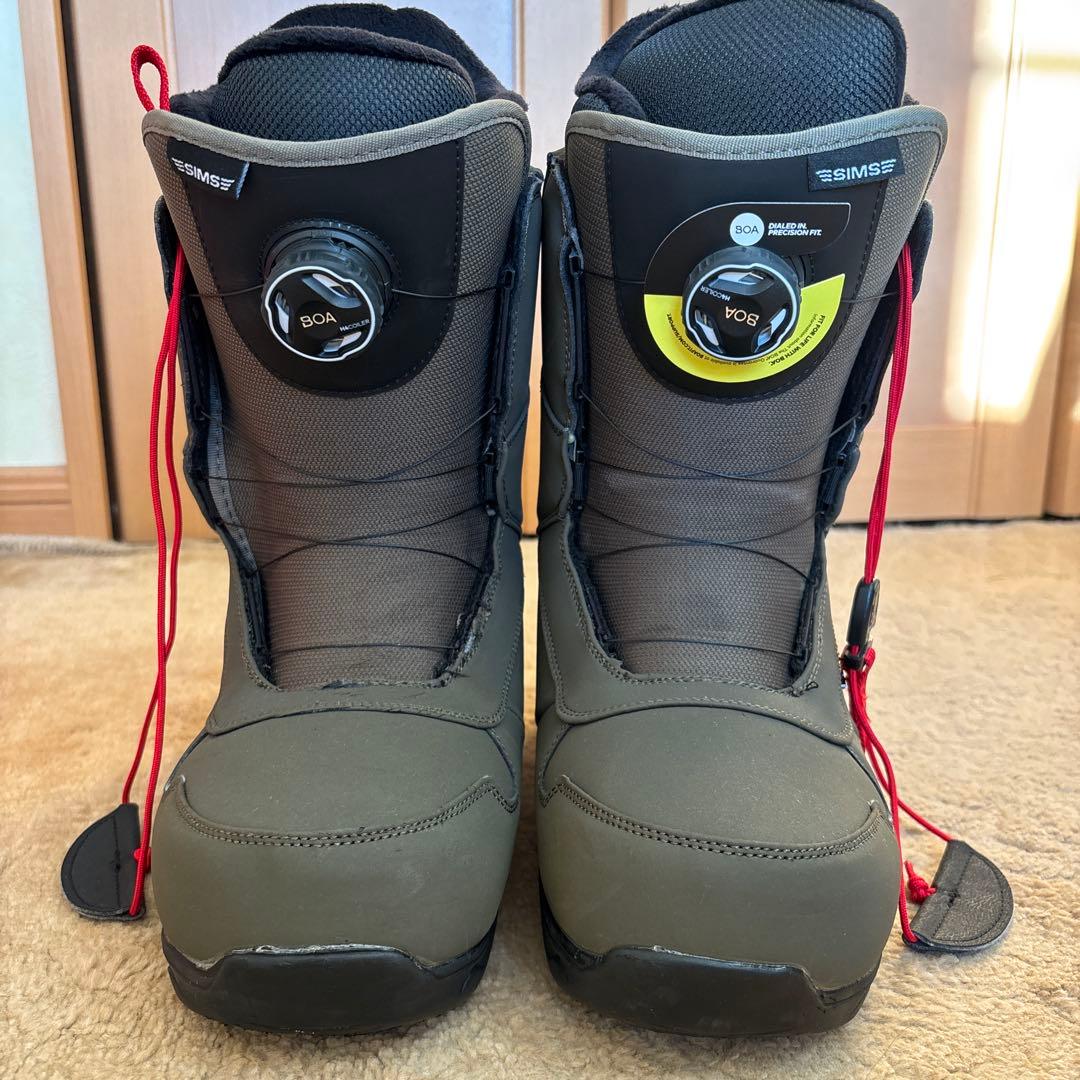 超美品 2024 zuma ダイヤル式 スノーボードブーツ 26cm