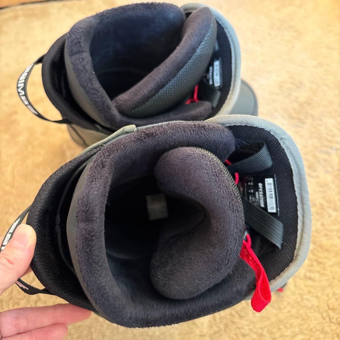 超美品 2024 zuma ダイヤル式 スノーボードブーツ 26cm