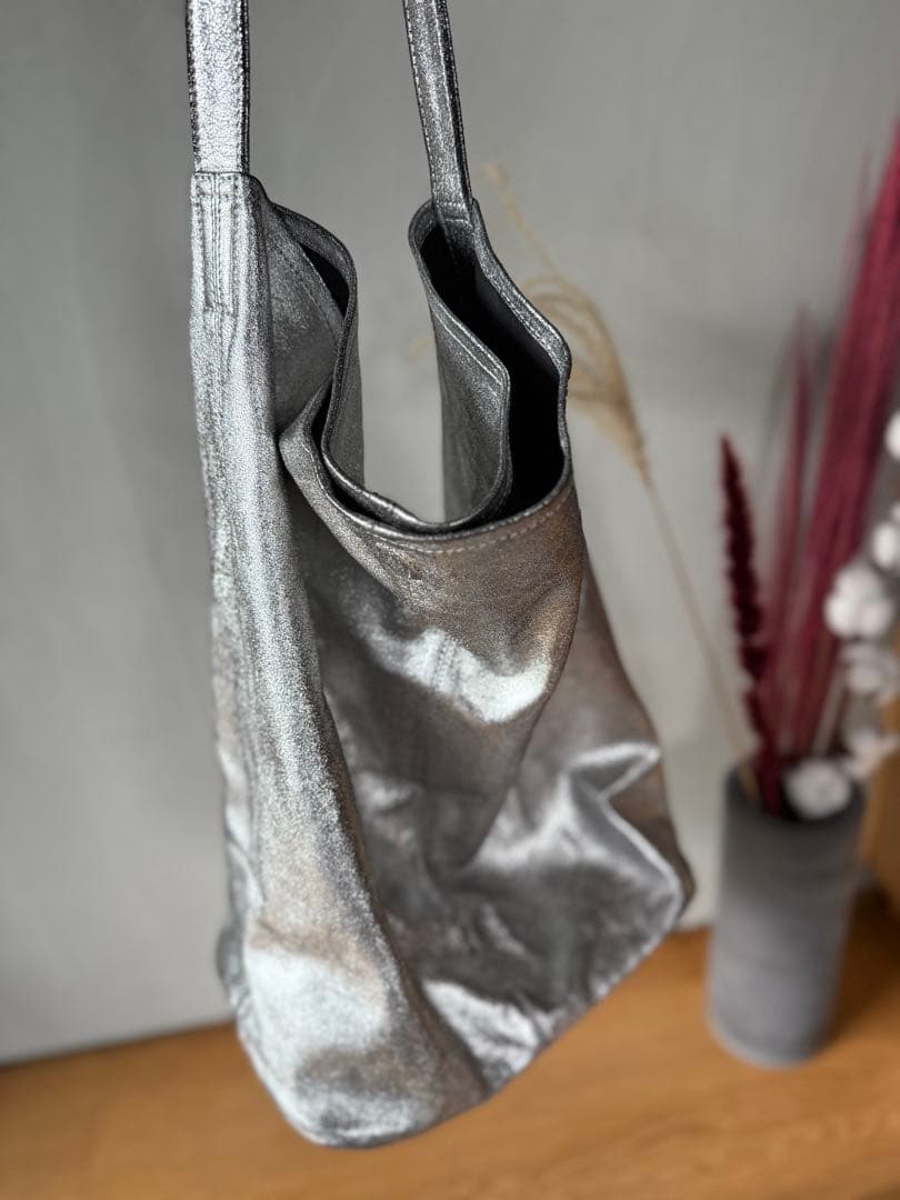 バッグ Morphee CYLINDER XL SILVER