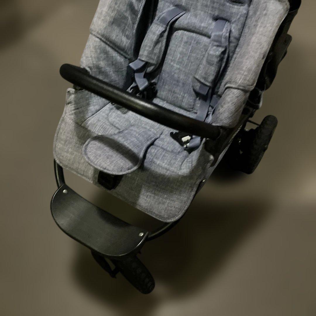 引き取り限定★AirBuggy premier ベビーカー 黒・グレー★2人乗り