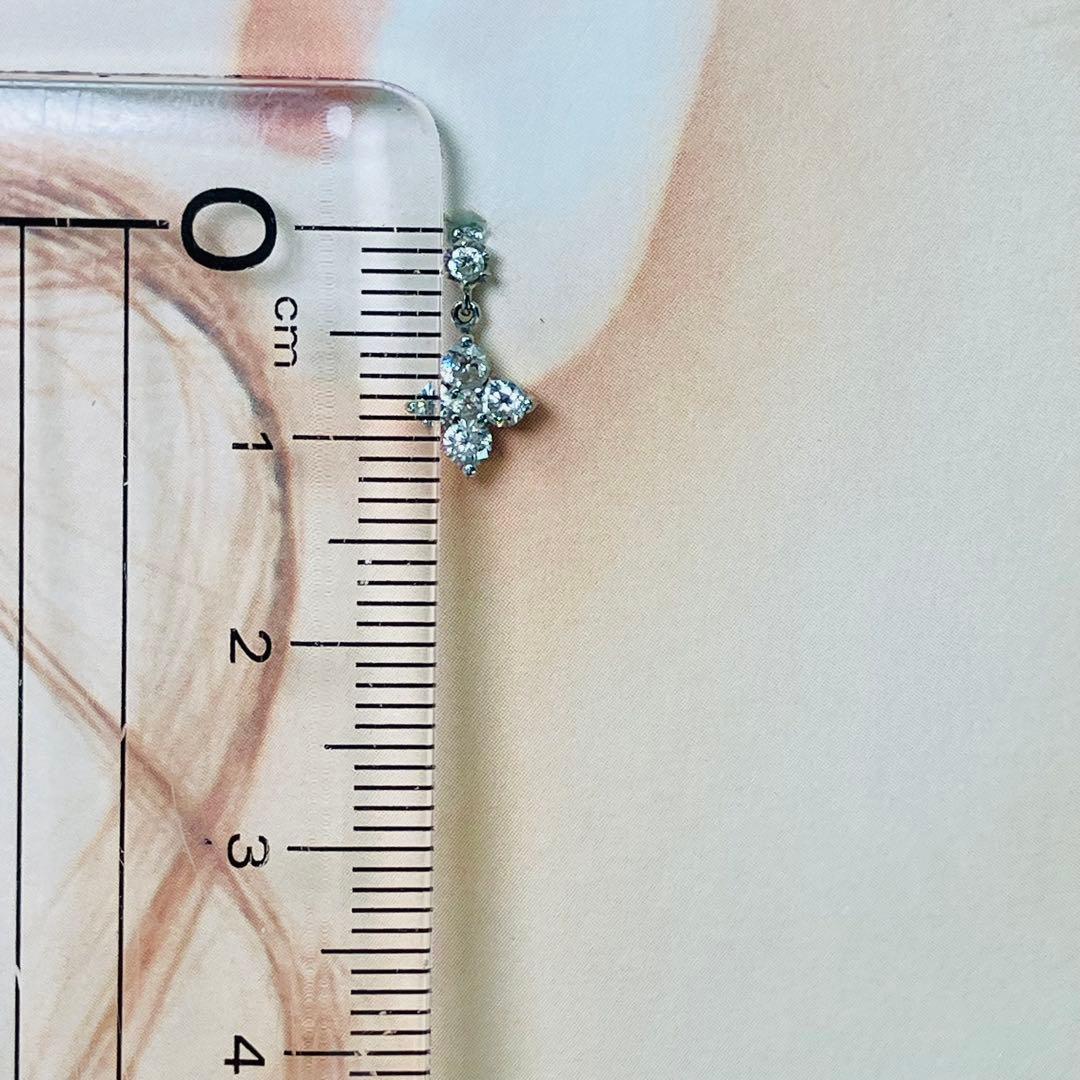 K18WG ダイヤモンド ピアス D: 0.50ct