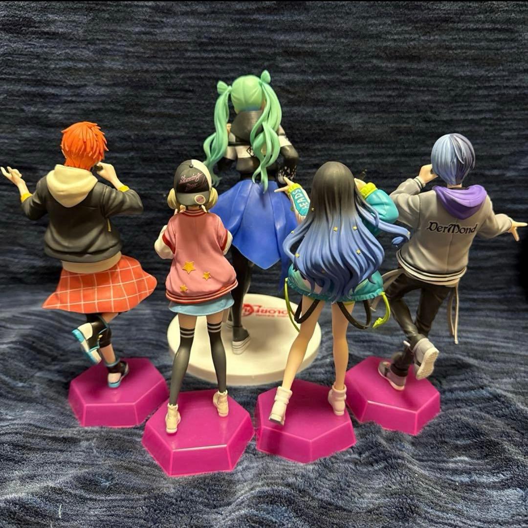 初音ミク　プロセカ　フィギュア　コンプリート　全33個セット